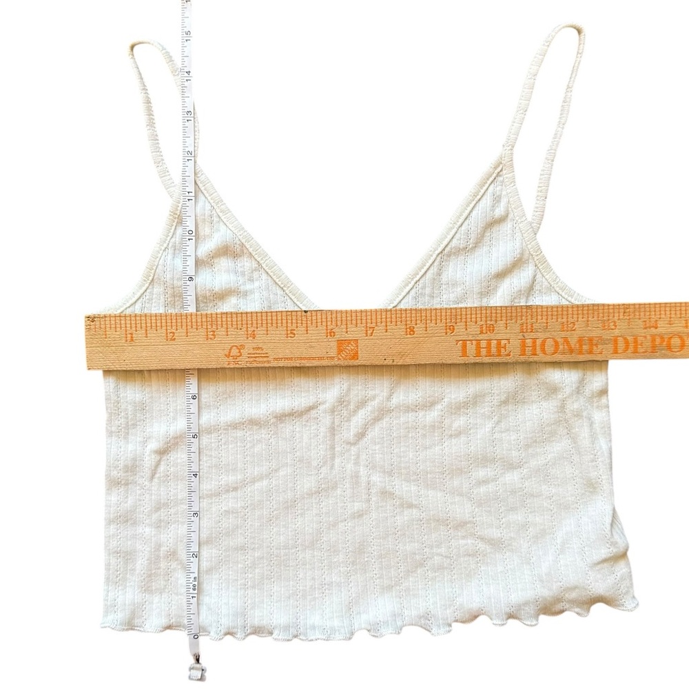 White Ribbed Knit Cami Top Urban Outfitters size small - Picture 4 of 4